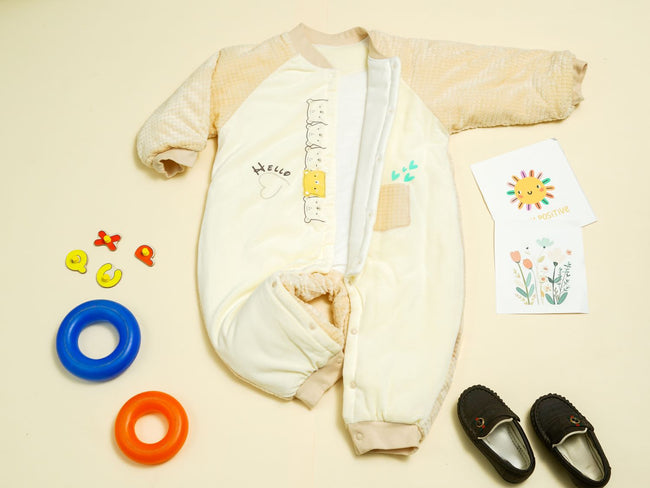KASSY POP Unisex Baby Winter Romper Jumpsuit, Warm Fleece Snowsuit with Front Snap Buttons, 1pc - Color May Vary